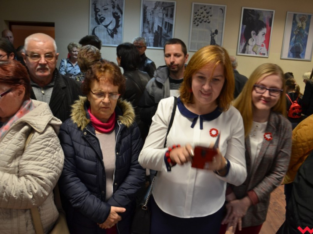 Otwarto wystawę zdjęć dokumentujących Orzechowo