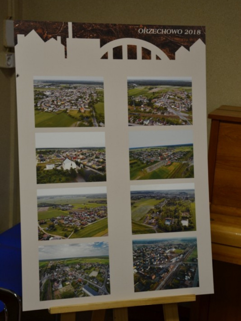 Otwarto wystawę zdjęć dokumentujących Orzechowo