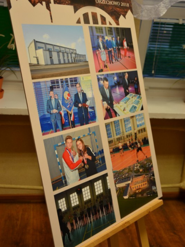 Otwarto wystawę zdjęć dokumentujących Orzechowo