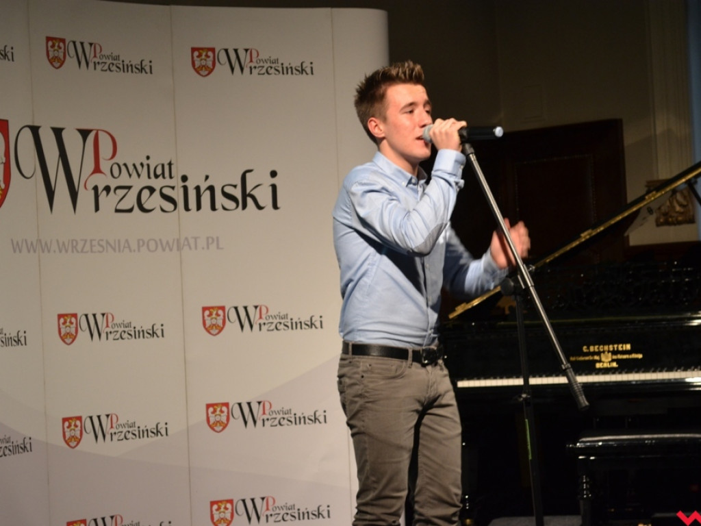 Młodzi, zdolni ze wsparciem powiatu