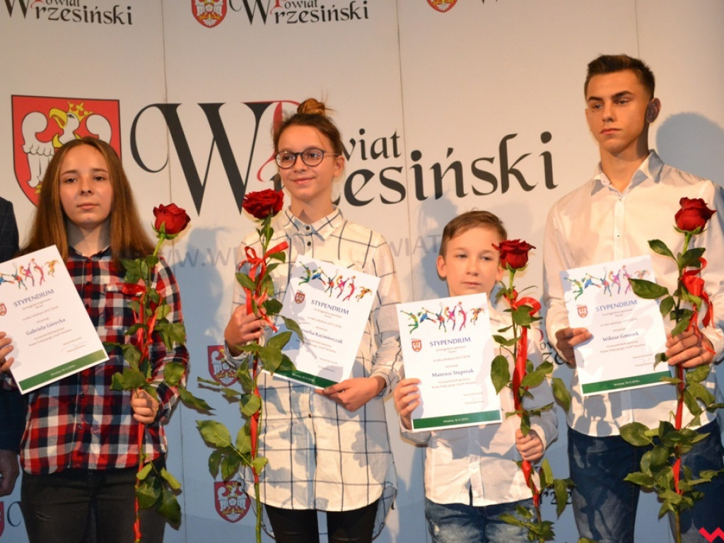 Młodzi, zdolni ze wsparciem powiatu