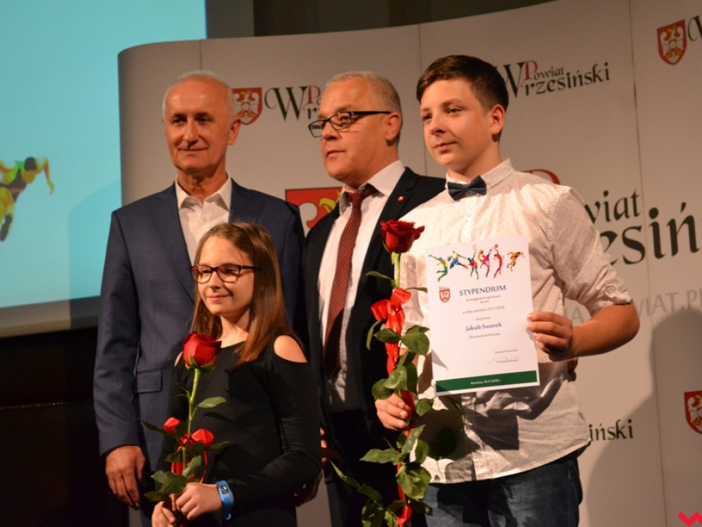 Młodzi, zdolni ze wsparciem powiatu