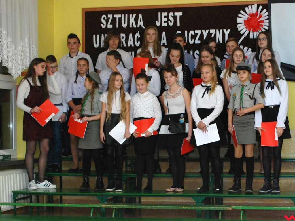 Koncert patriotyczny w pyzdrskiej szkole