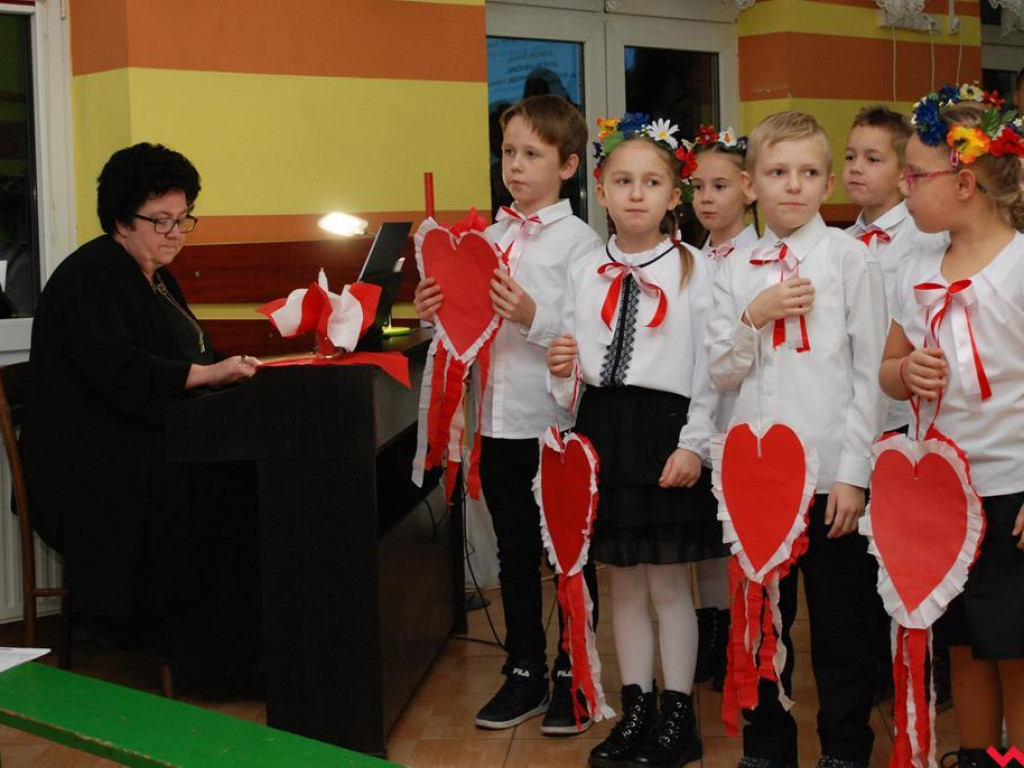 Koncert patriotyczny w pyzdrskiej szkole