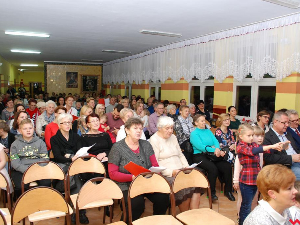 Koncert patriotyczny w pyzdrskiej szkole