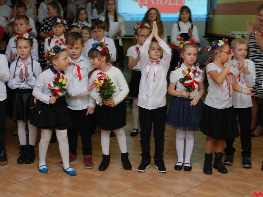 Koncert patriotyczny w pyzdrskiej szkole
