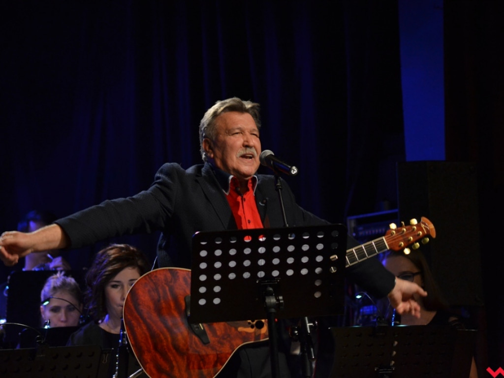 Z Wrzesińską Orkiestrą Dętą nie liczy się godzin i lat. Rozgrzewający jesienny koncert