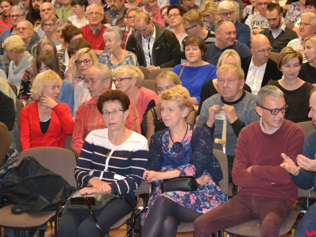 Z Wrzesińską Orkiestrą Dętą nie liczy się godzin i lat. Rozgrzewający jesienny koncert
