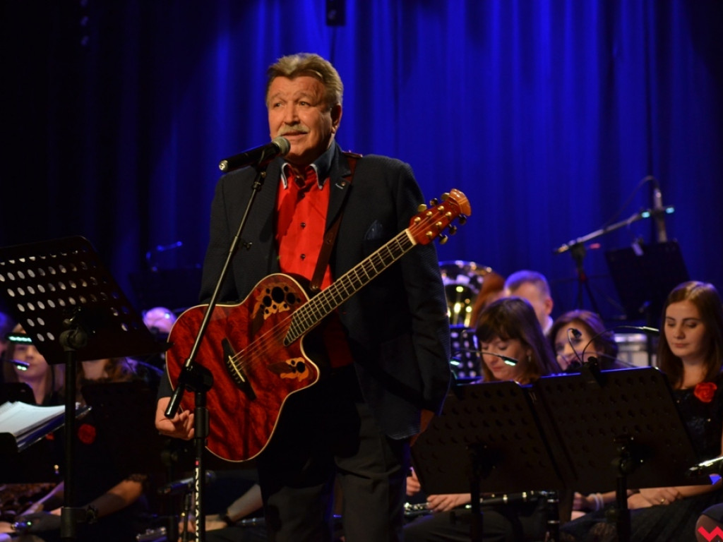 Z Wrzesińską Orkiestrą Dętą nie liczy się godzin i lat. Rozgrzewający jesienny koncert
