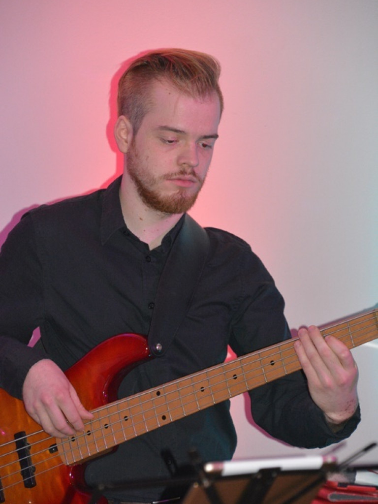 Września stawia na jazz. Tymoteusz Krajniak zaprosił przyjaciół do wspólnego koncertowania