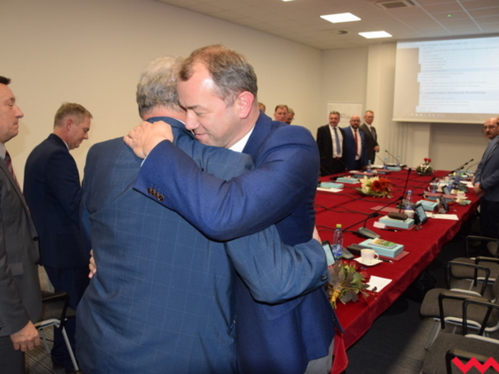 Samorządny Powiat i Platforma Obywatelska biorą najważniejsze stanowiska