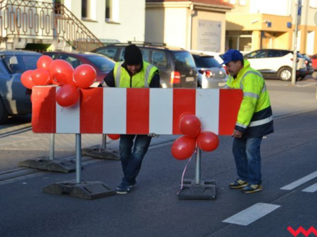 Droga na kanikuły równa jak stół, a starosta sprawdził ją syrenką