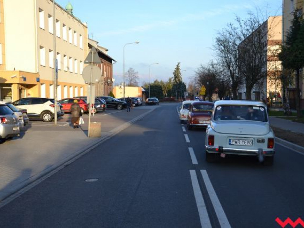 Droga na kanikuły równa jak stół, a starosta sprawdził ją syrenką