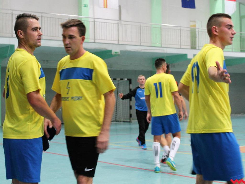 Inauguracja pyzdrskiej ligi halowej