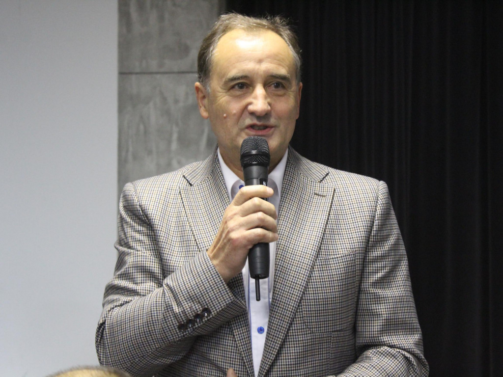 Roman Kuszak po raz drugi został wybrany przewodniczącym rady