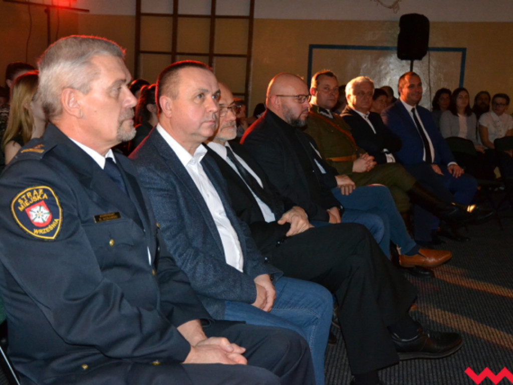 Stylowy wieczór z innej epoki we wrzesińskiej „dwójce”