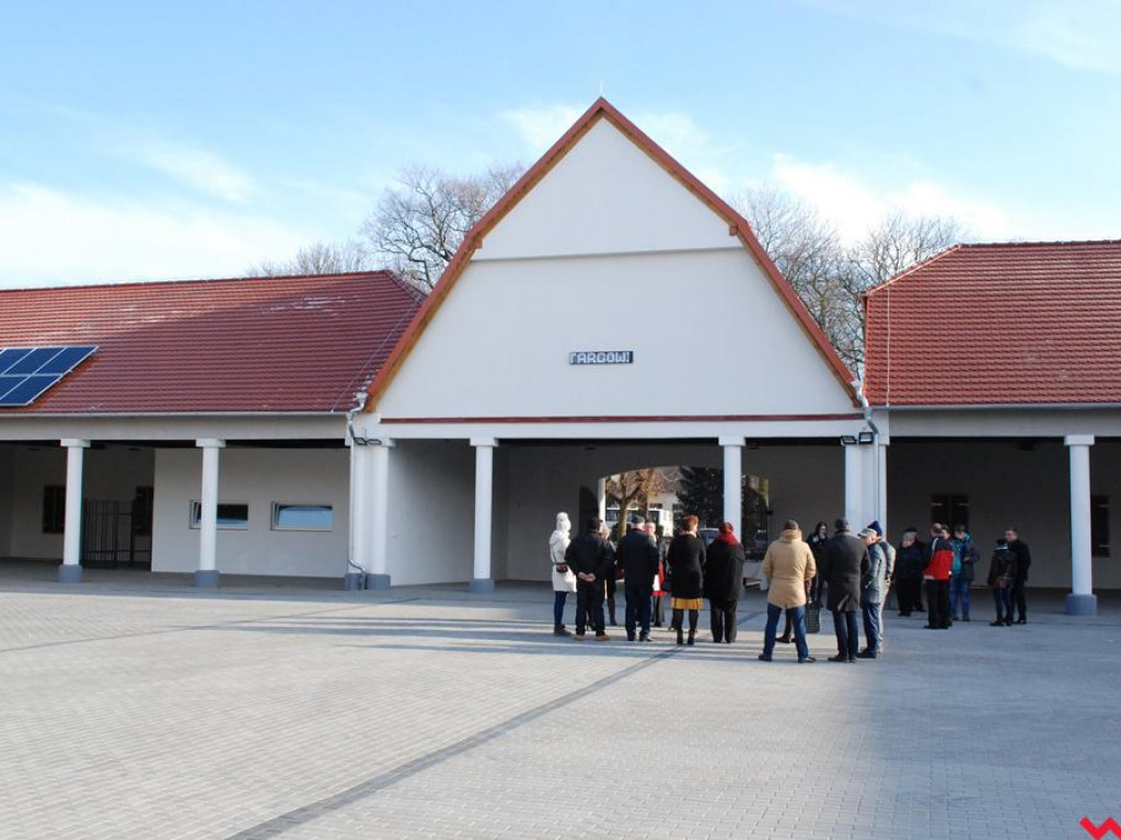 Teraz to można handlować! Otwarcie nowego targowiska w Pyzdrach