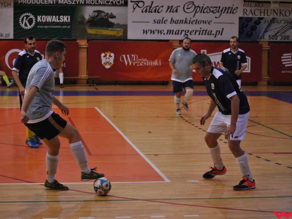 Niespodziewane wyniki meczów na szczycie lig WTPN