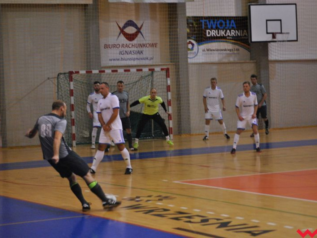 Niespodziewane wyniki meczów na szczycie lig WTPN