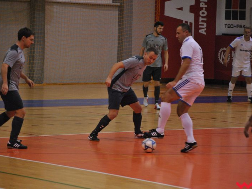 Niespodziewane wyniki meczów na szczycie lig WTPN