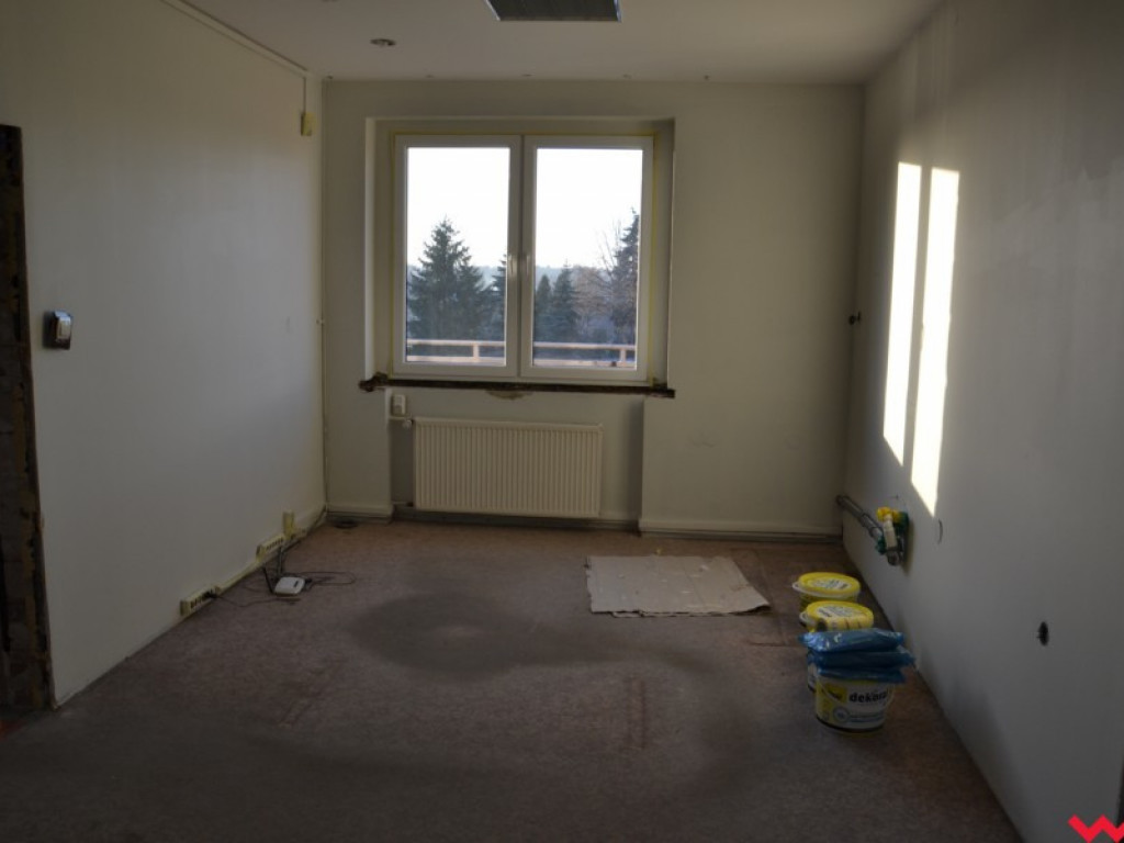 Gruszczyński zlecił remont gabinetu, bo w pracy chce się dobrze czuć