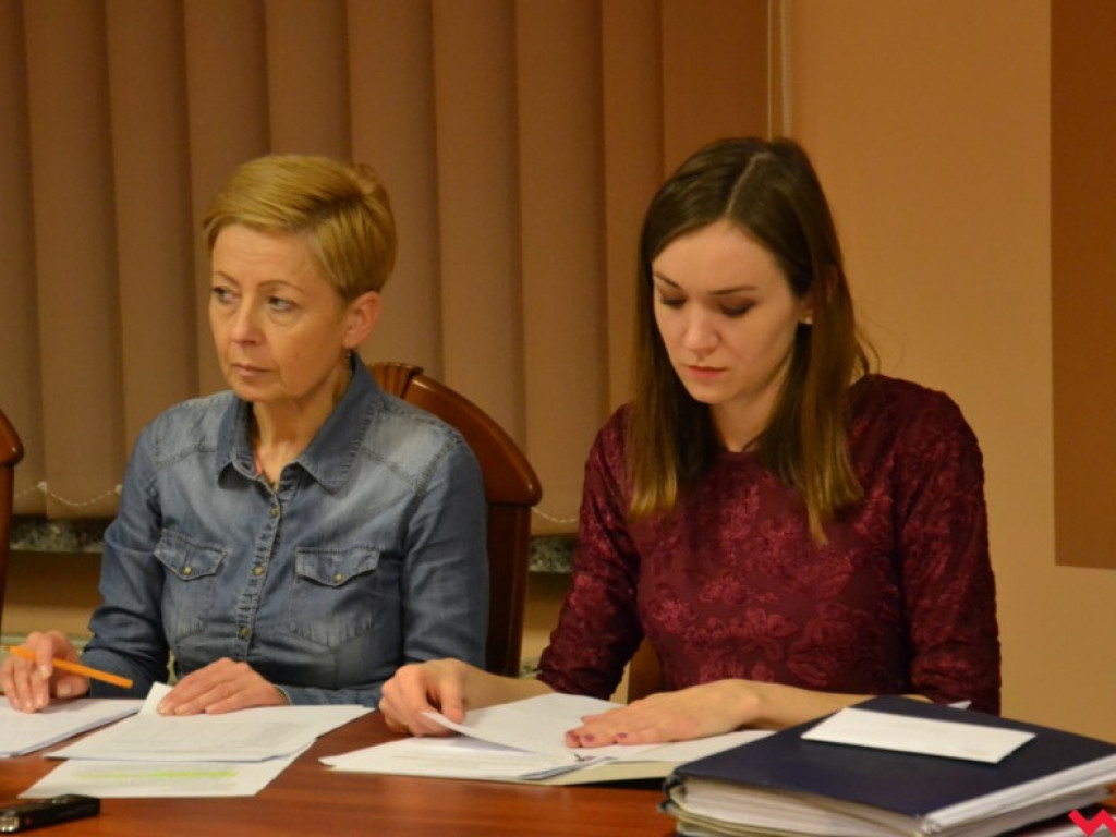 Gruszczyński zlecił remont gabinetu, bo w pracy chce się dobrze czuć