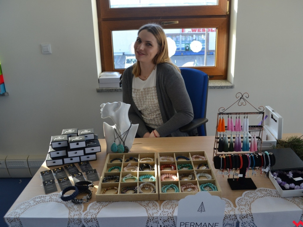 Przedświąteczny bazar w Collegium Artes