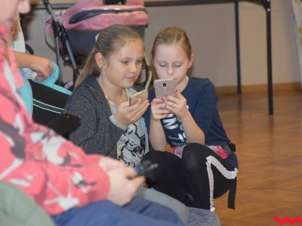 Rodzinne spotkanie przed świętami, czyli „Gwiazdka na sportowo i świątecznie” w Bieganowie