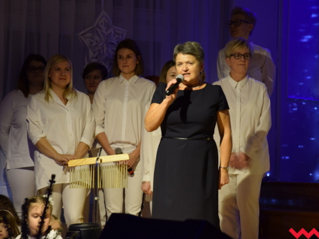 Świat radował się w Kołaczkowie. Świąteczny koncert charytatywny