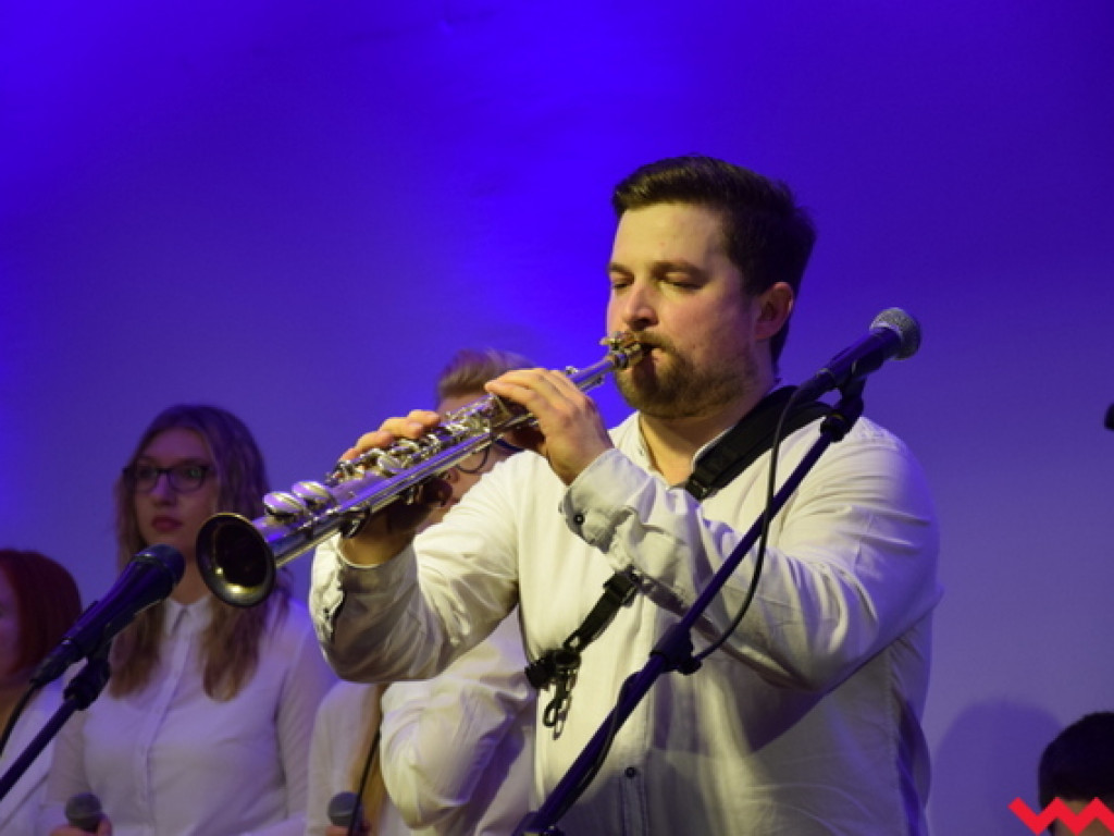 Świat radował się w Kołaczkowie. Świąteczny koncert charytatywny