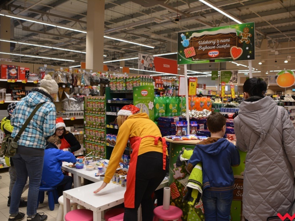 Świeczki, pierniczki, kołacze, czyli świąteczne warsztaty w Karuzeli