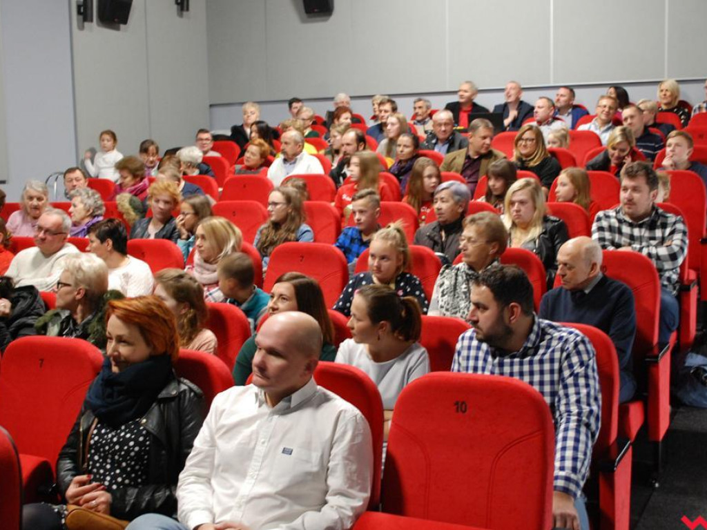 Wyszli na scenę i zrobili charytatywne show „Gramy dla Julki”