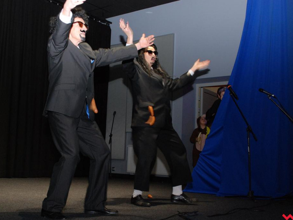 Wyszli na scenę i zrobili charytatywne show „Gramy dla Julki”