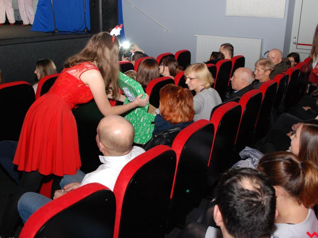 Wyszli na scenę i zrobili charytatywne show „Gramy dla Julki”