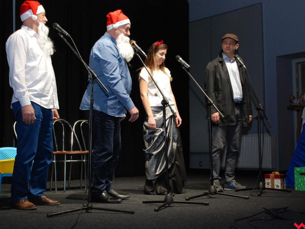 Wyszli na scenę i zrobili charytatywne show „Gramy dla Julki”