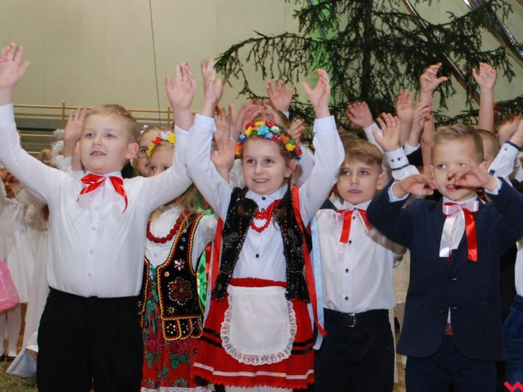 Wspólne kolędowanie w pyzdrskiej szkole