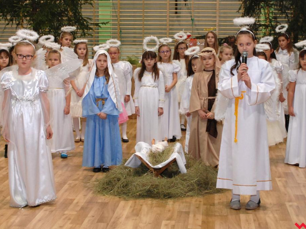Wspólne kolędowanie w pyzdrskiej szkole