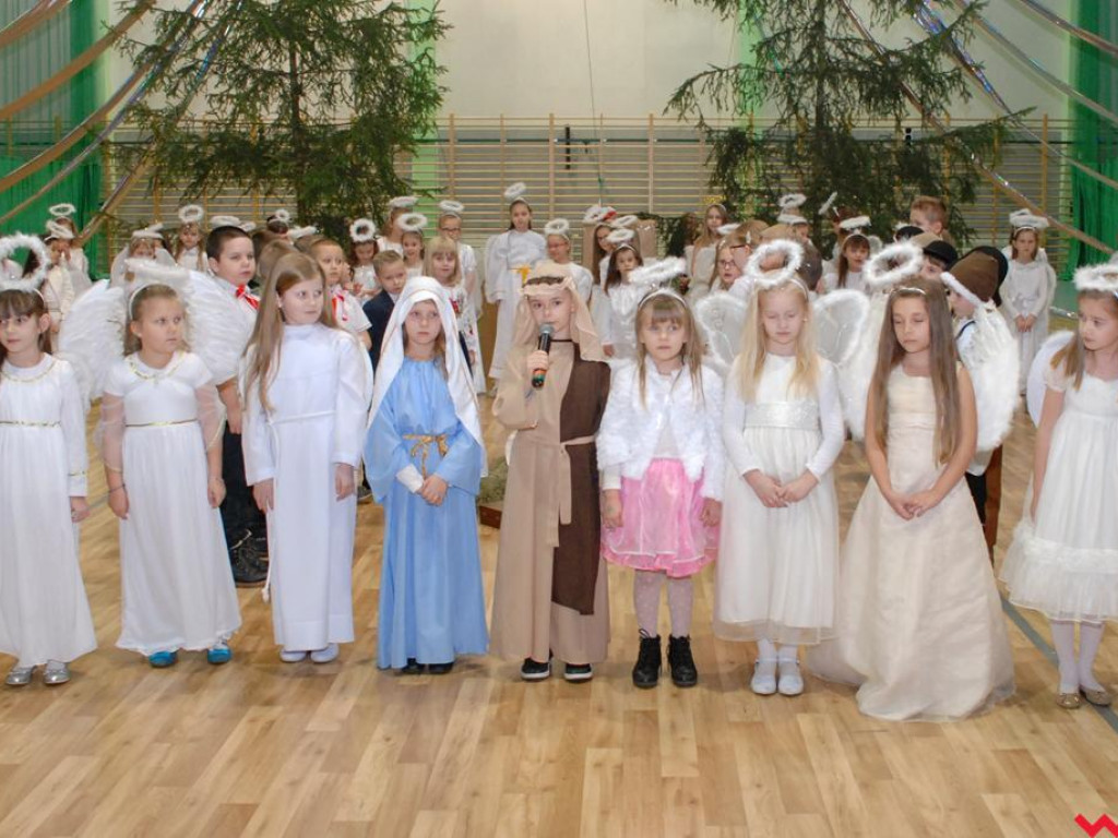 Wspólne kolędowanie w pyzdrskiej szkole