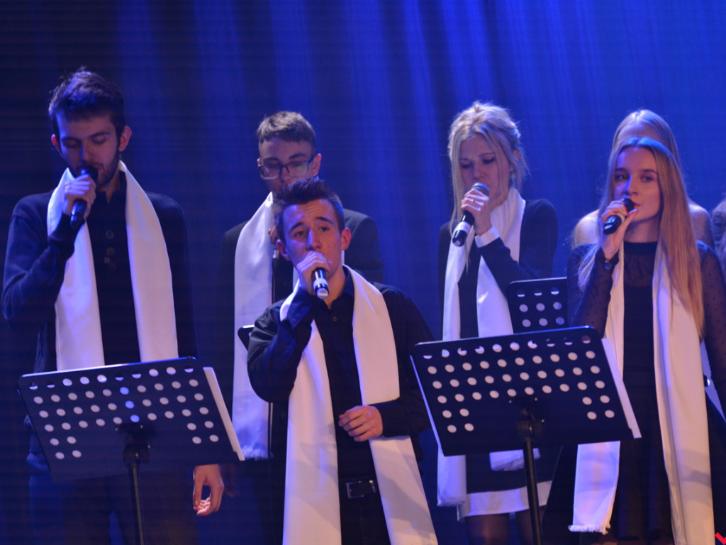 Pełen wzruszeń świąteczny koncert na 15-lecie Wrzesińskiego Studia Piosenki