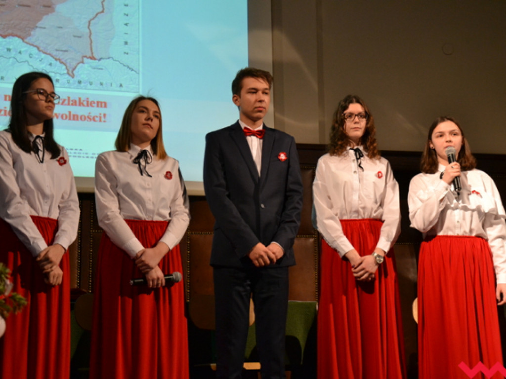 Wielka szkolna akademia na finał obchodów 100-lecia Powstania Wielkopolskiego