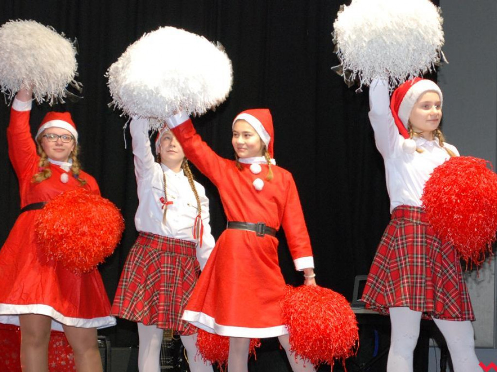 Chór Camerata w koncercie „Z kolędą i nie tylko” w Pyzdrach