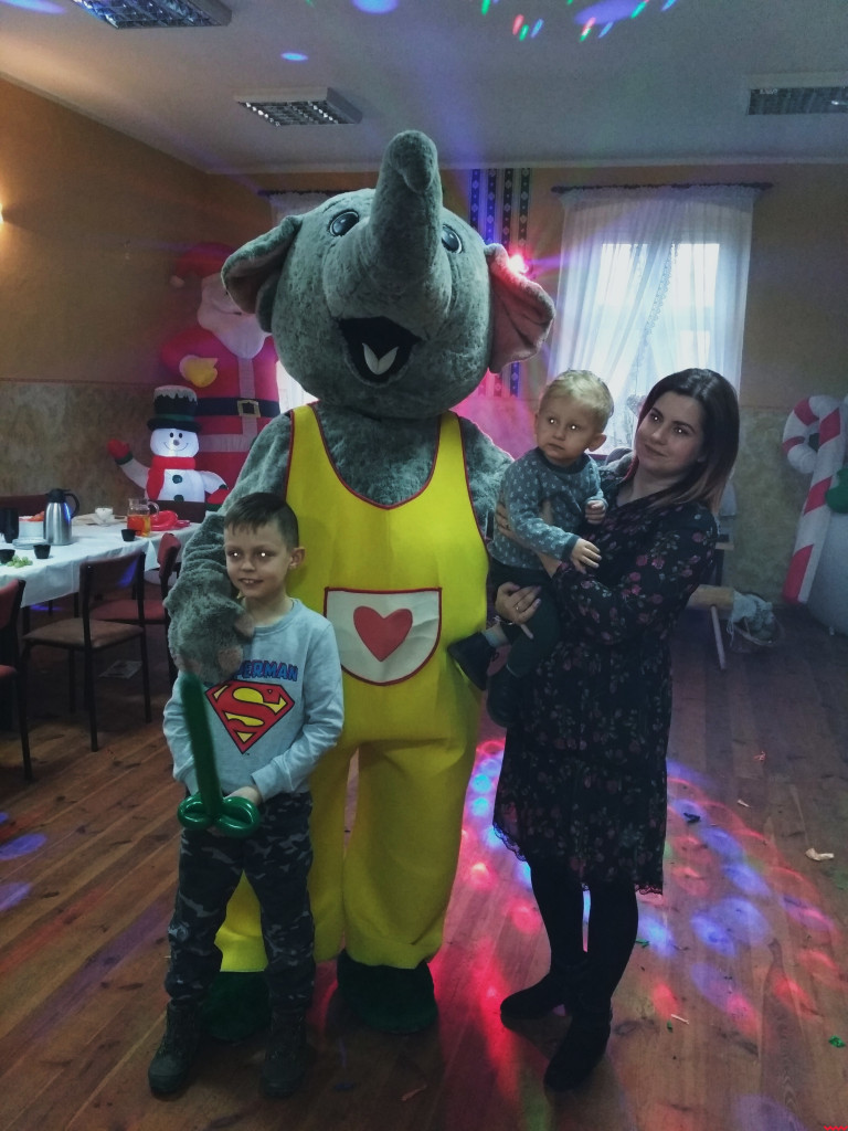 Świąteczne spotkanie dla dzieci w Ratajach