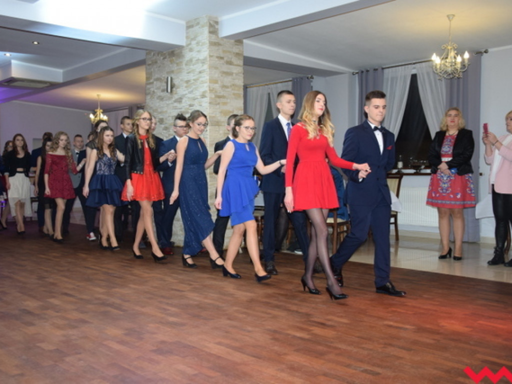 Początek karnawału i ostatni bal Gimnazjum w Kołaczkowie