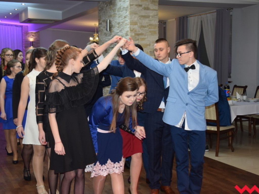 Początek karnawału i ostatni bal Gimnazjum w Kołaczkowie