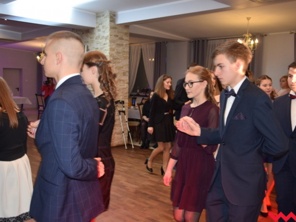 Początek karnawału i ostatni bal Gimnazjum w Kołaczkowie
