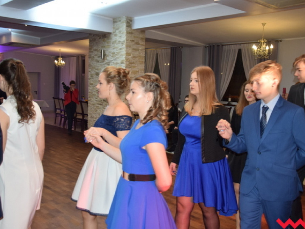 Początek karnawału i ostatni bal Gimnazjum w Kołaczkowie