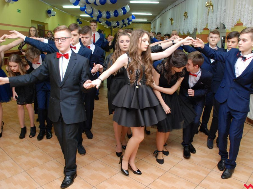 Bal gimnazjum i szkoły podstawowej w Pyzdrach