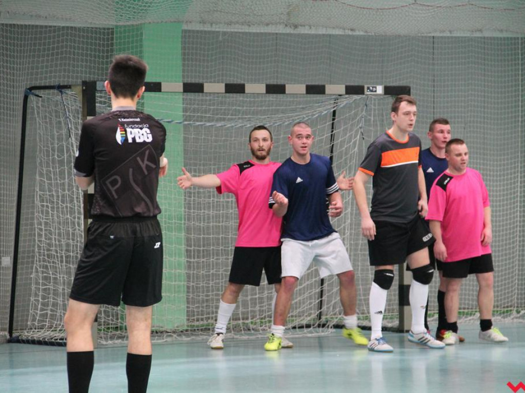 Na czele tabeli Masters i Sodkiewicz Elewacje