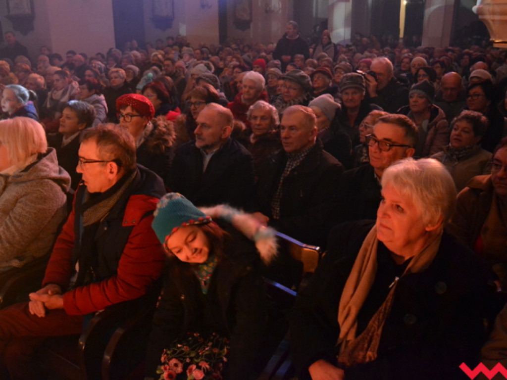 Koncertowy prezent w farze. Natalia Kukulska przywróciła święta