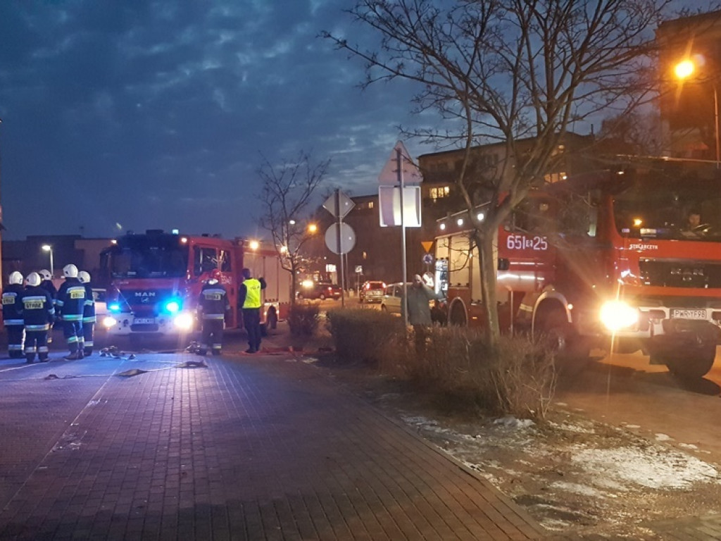 Pożar instalacji elektrycznej w centrum Wrześni. Na szczęście bez ofiar